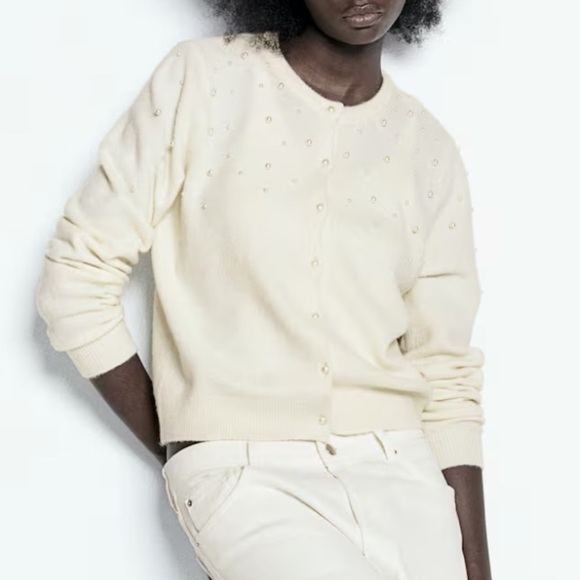 NWT SOLD OUT H&M Cream Pearl Embellished Button-Up Cardigan Size S - Picture 4 of 7